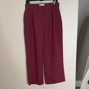 Abercrombie and Fitch Curve love LOW waisted Sloan pants, PETITE 27